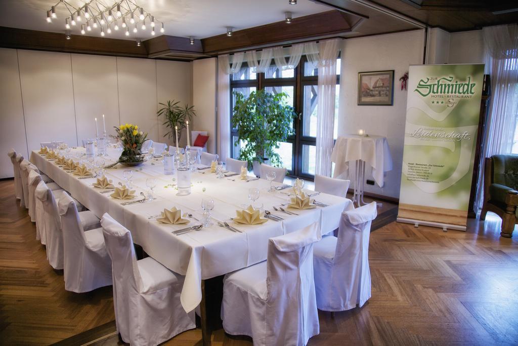 Hotel Zur Schmiede อัลส์เฟลด์ ภายนอก รูปภาพ